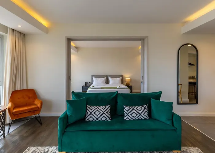 Capital M Emerald Line By Yourhost, Nairobi